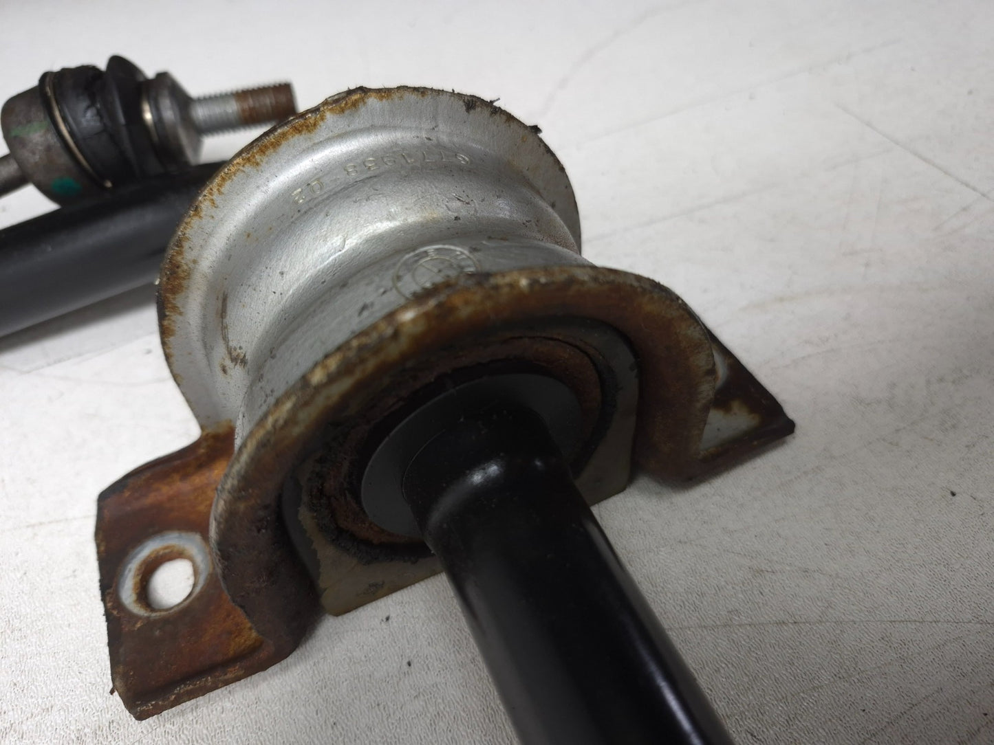 2008 BMW X6 E71 Rear Active Stabilizer Sway Bar OEM
