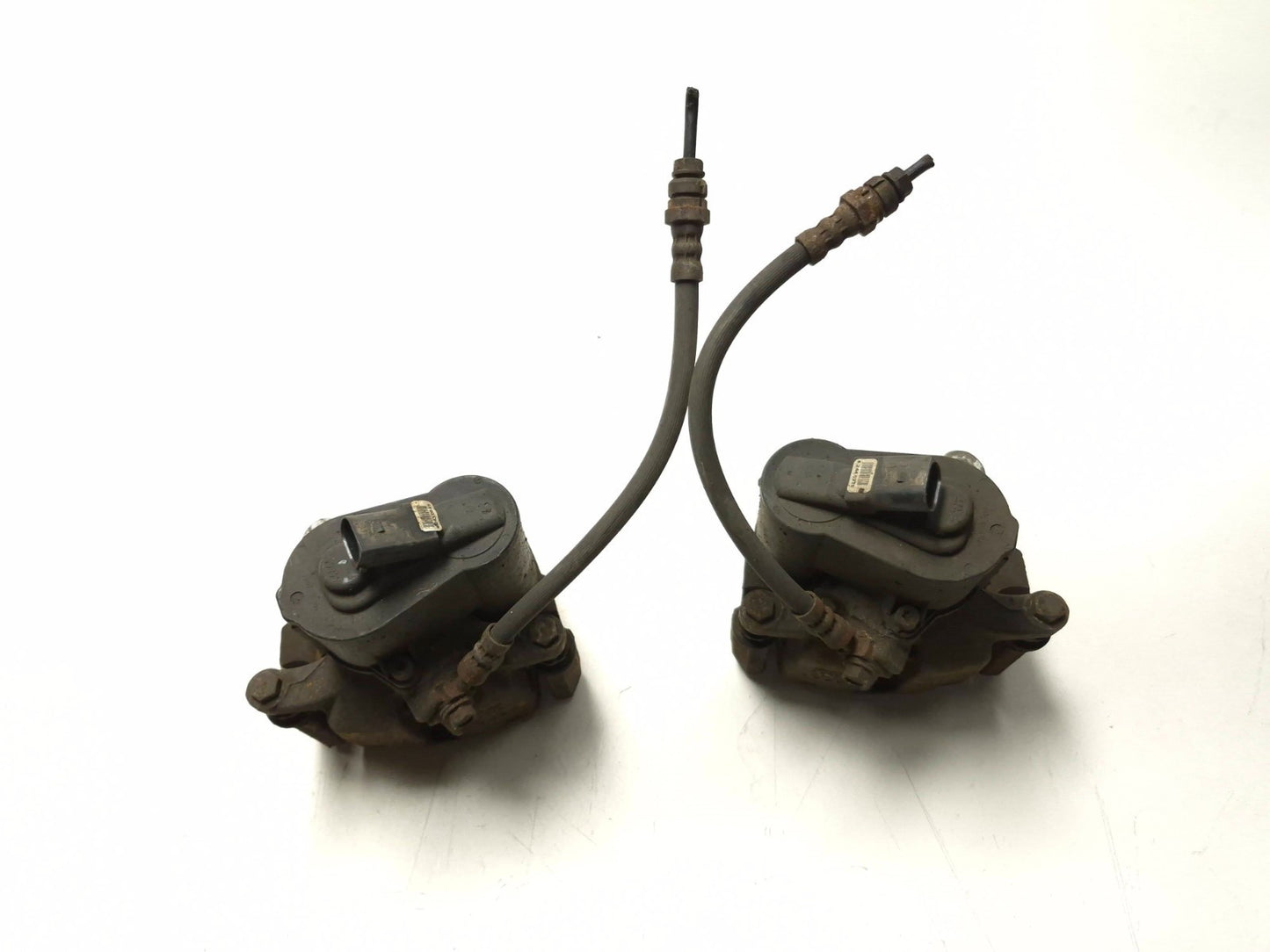 2011 Volkswagen Tiguan Rear Brake Caliper Left & Right Pair OEM