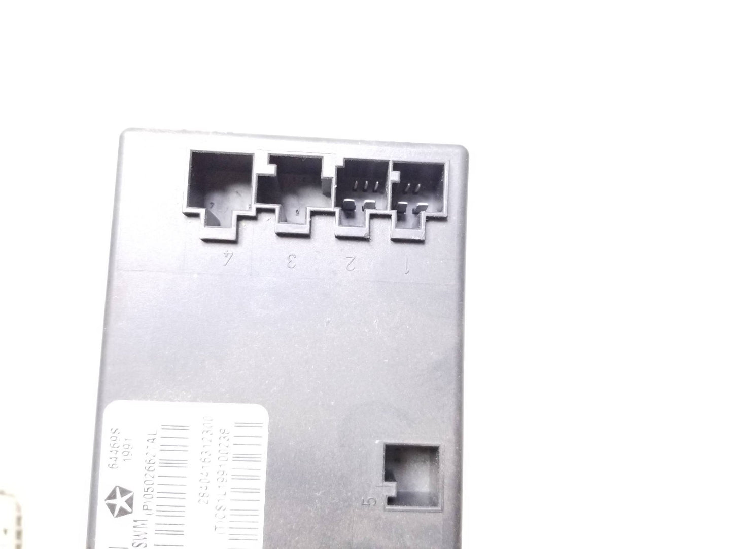 2011-2020 Jeep Grand Cherokee Seat Heat Control Module Passenger Side Right OEM