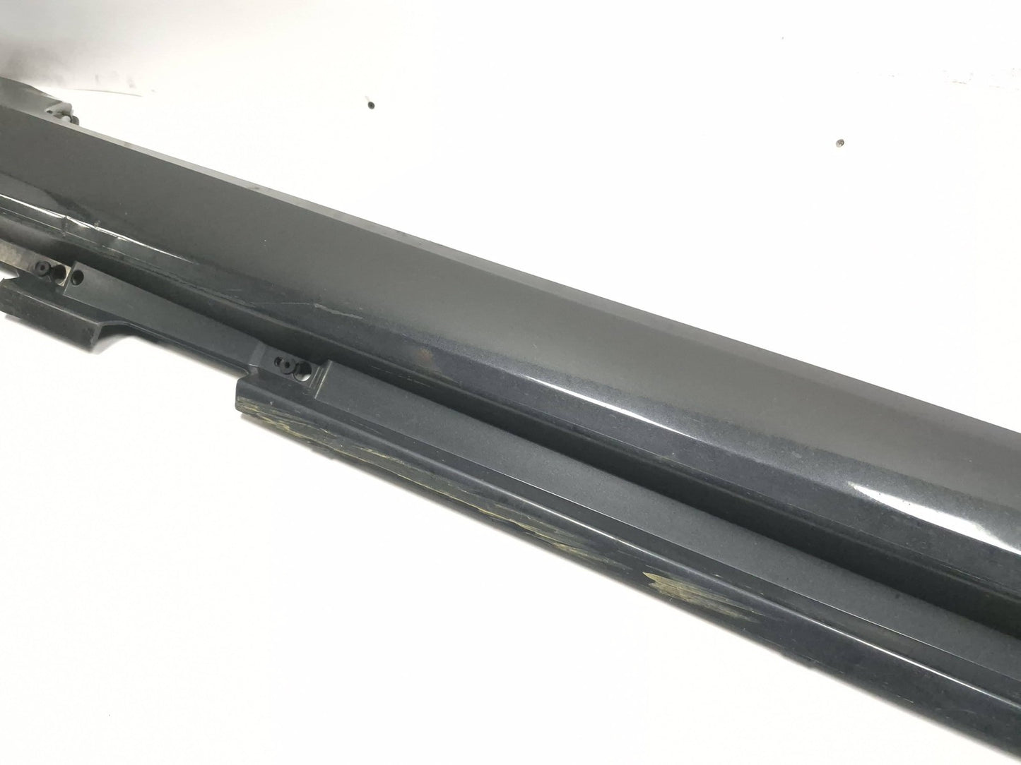 2013 Volvo S60 Right Side Skirt Rocker Panel Molding OEM 31333005