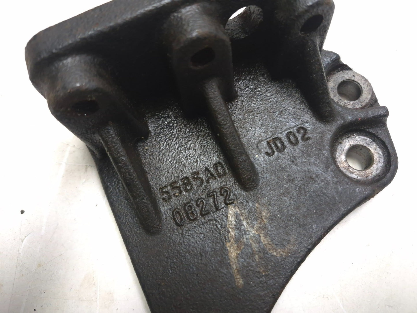 2010 Dodge Caliber Sxt Engine Mount Bracket OEM
