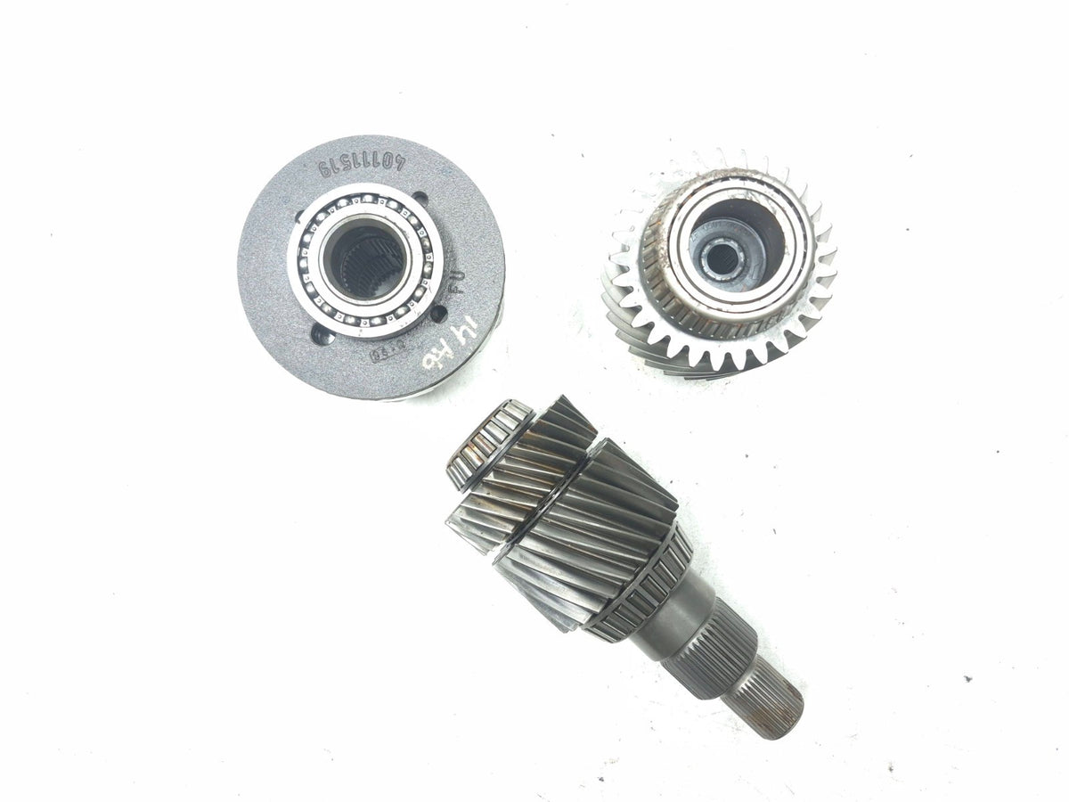 2014 Audi A6 Quattro 3.0 Center Differential & Transmission Gear 3 Pcs OEM