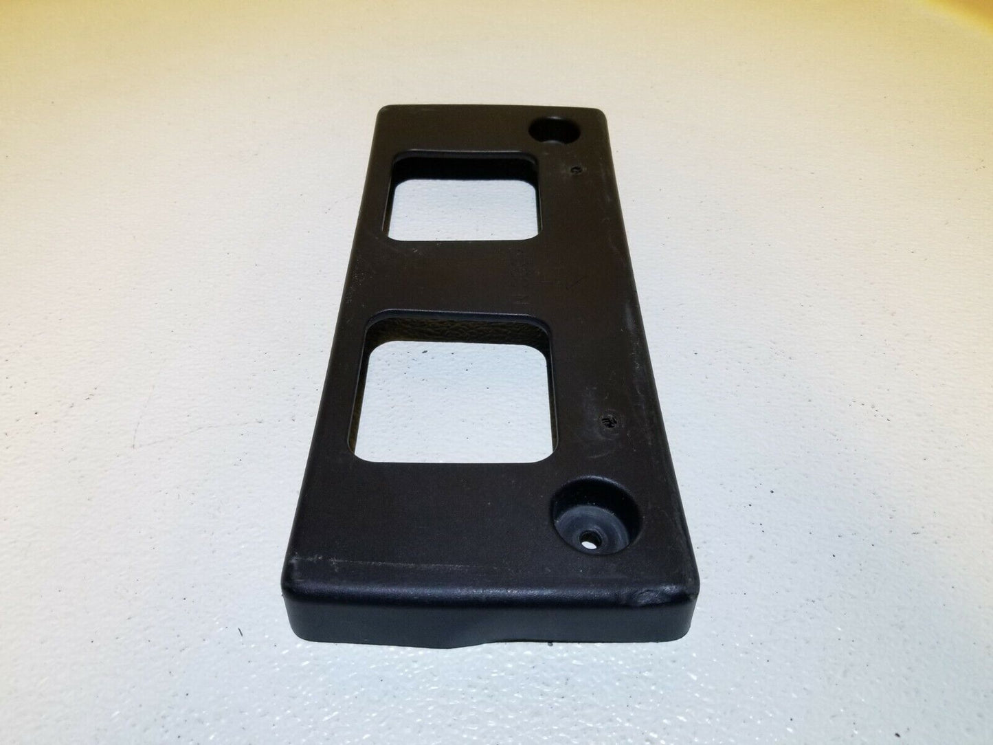 16 17 18 Nissan Maxima Front License Plate Bracket OEM 41k Miles