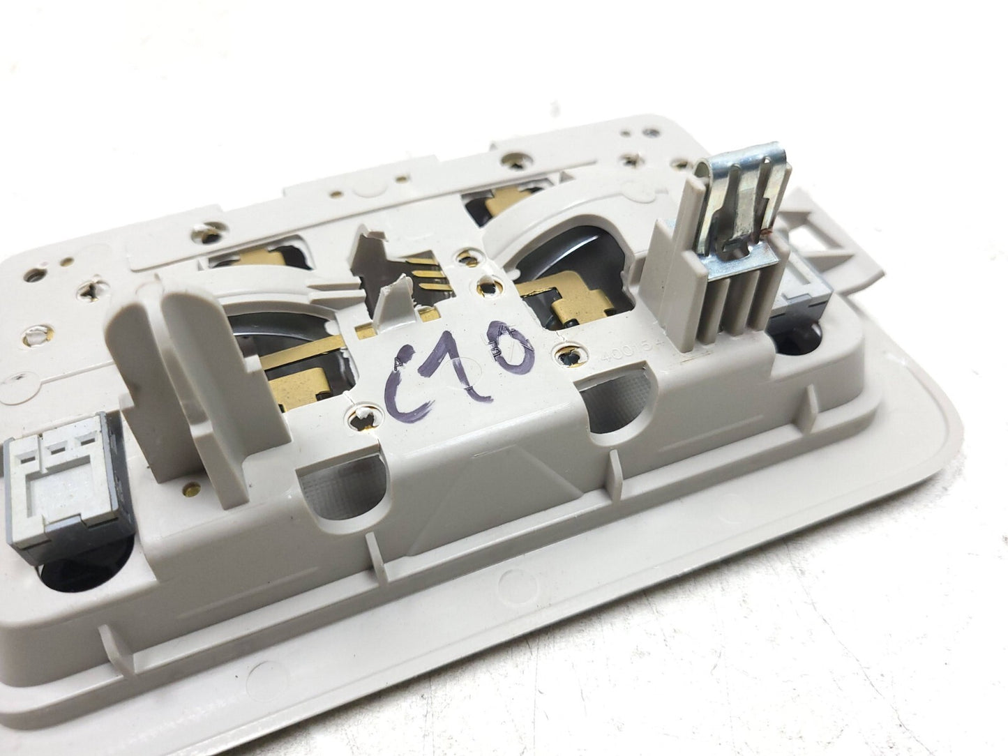 2010 - 2014 Chevrolet Suburban Interior Light OEM