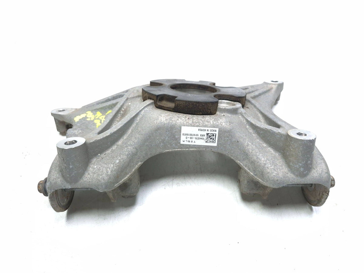 2018 Tesla Model 3 Y Front Strut Upper Bracket Mount Passenger Side Right OEM