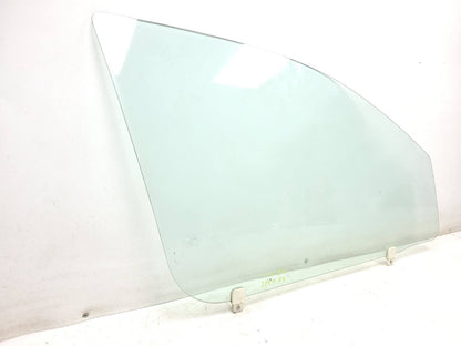 2009 Mitsubishi Outlander Front Door Window Glass Passenger Side Right OEM
