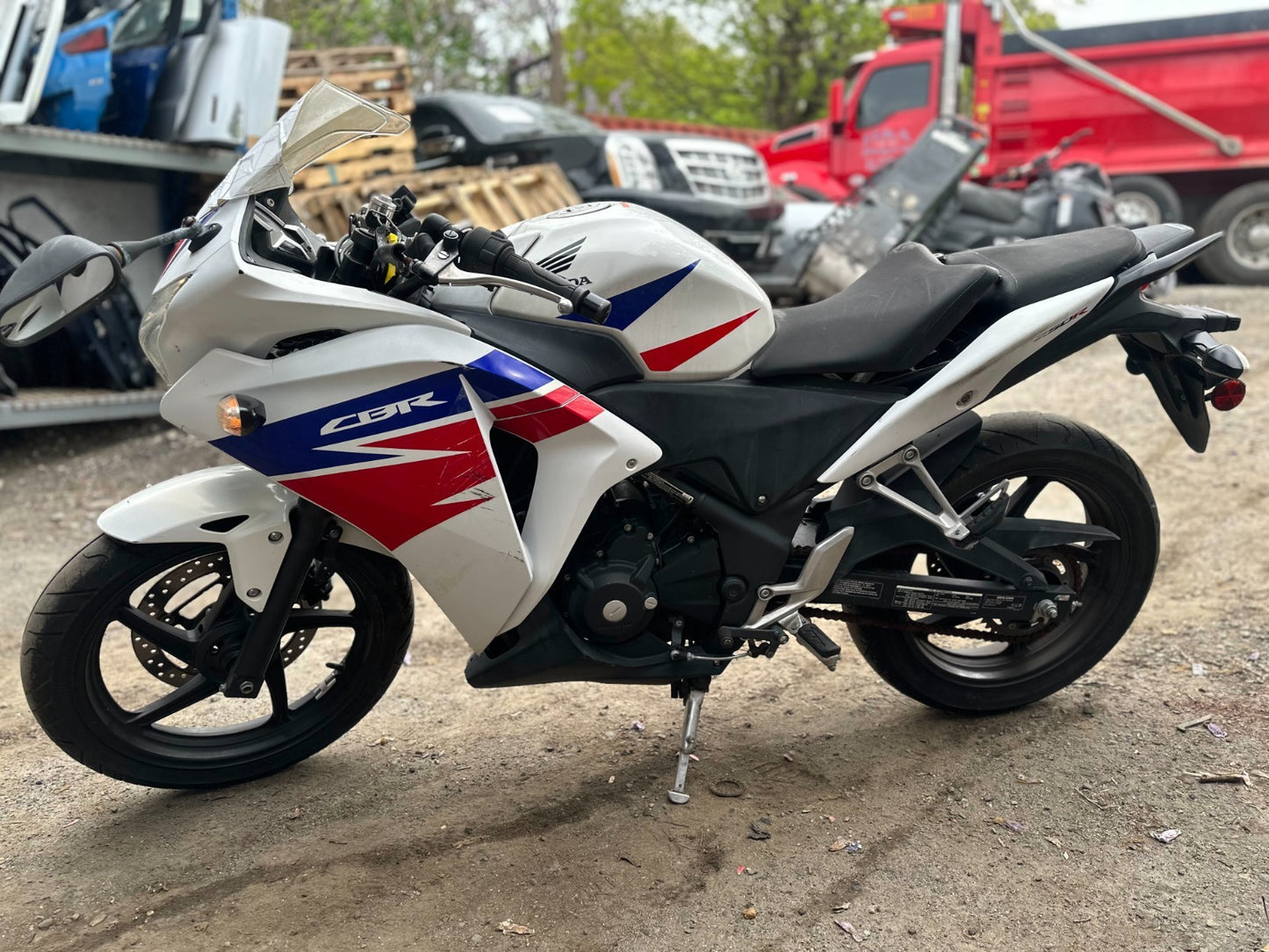 2013 Honda Cbr250 Horn Signal OEM