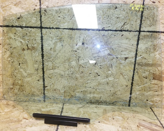 2017 Subaru Legacy Rear Door Window Glass Right Passenger Side OEM