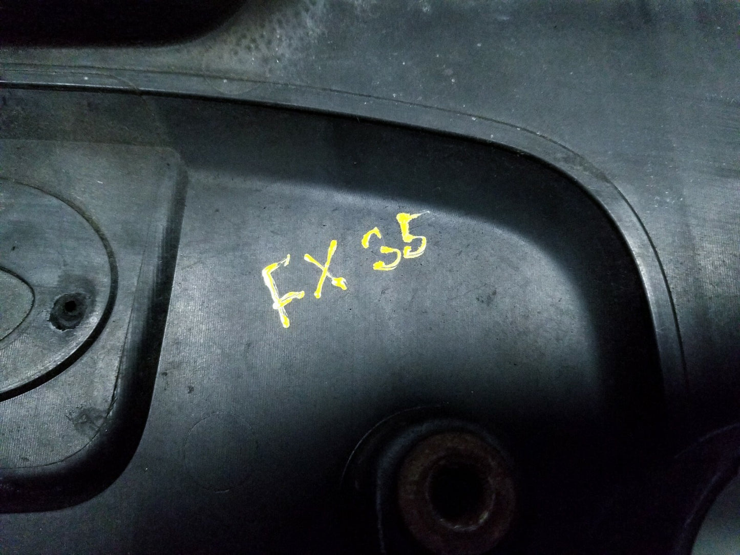 2009 Infiniti Fx35 Engine Cover OEM