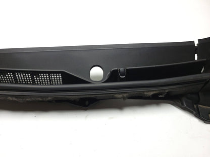 2010 - 2015 Mazda Cx-9 Front Windshield Wiper Cowl Trim OEM