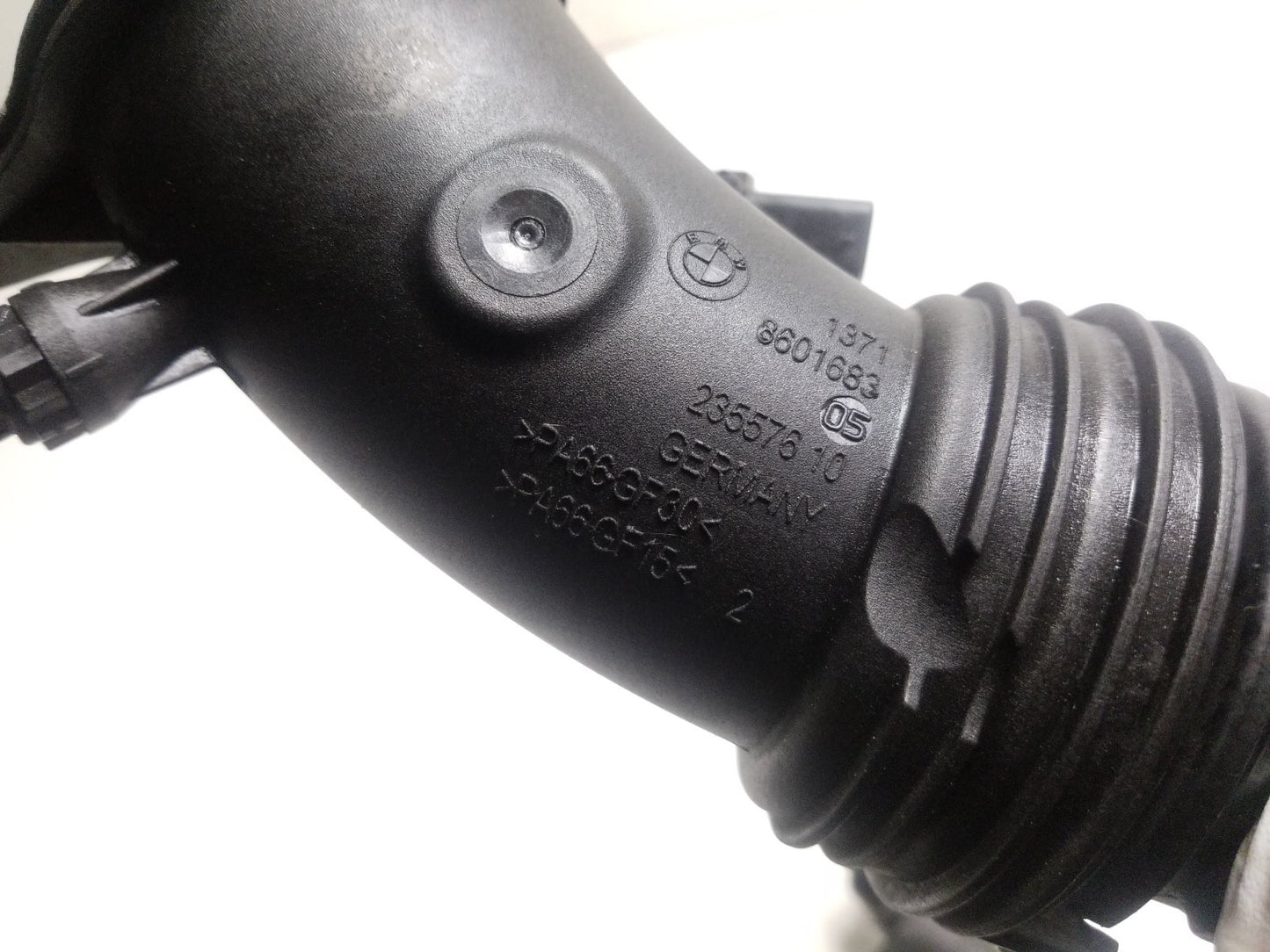 2018 BMW 330ix Air Intake Duct W/ Intercooler Pipe Pair OEM 76k Miles