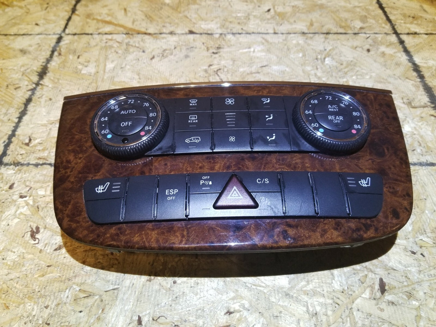 2010 Mercedes-benz R350 Front AC Heater Control Panel OEM