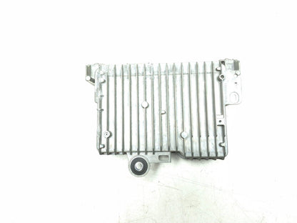 2022 Tesla Model 3 Y RWD Front Body Control Module 1569303-00-a OEM