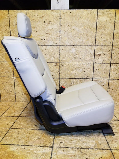 17 18 19 20 Cadillac Xt5 Rear Seat Passenger Right OEM 34k