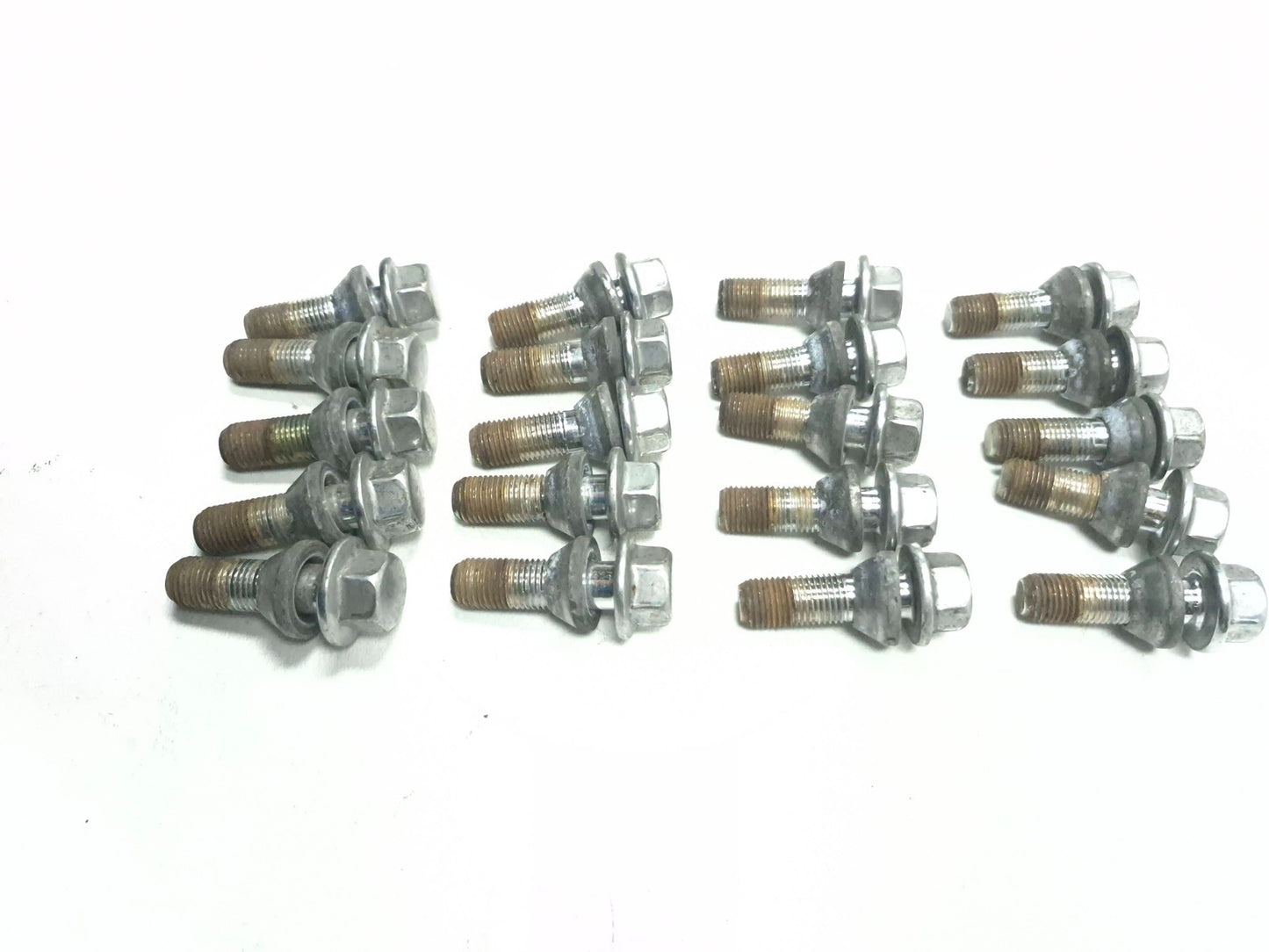 2013 Volvo S60 T5 Wheel Lug Nut Bolt 20 Pcs OEM