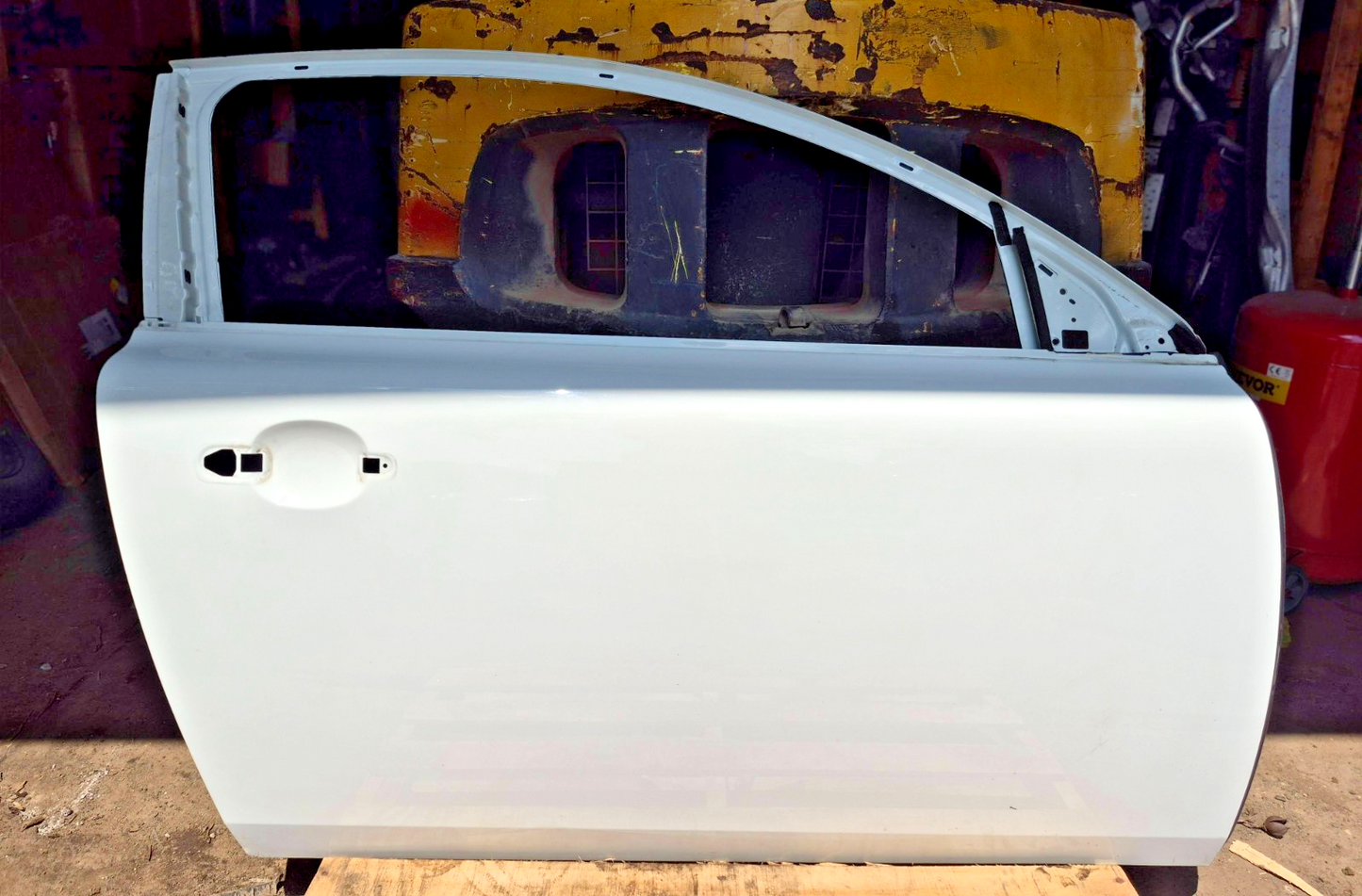 2012 Volvo C30 Front Door Shell Passenger Right  OEM