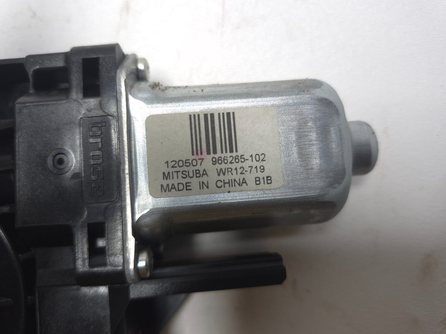 2013 Volvo S60 Rear Passenger Door Window Regulator Motor OEM