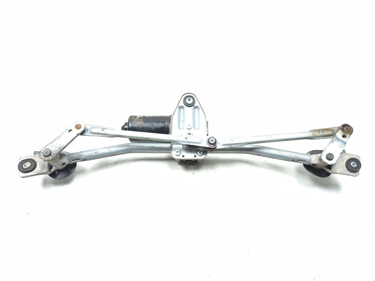 2015 Kia Optima Windshield Wiper Linkage W/ Motor 981202t000 OEM