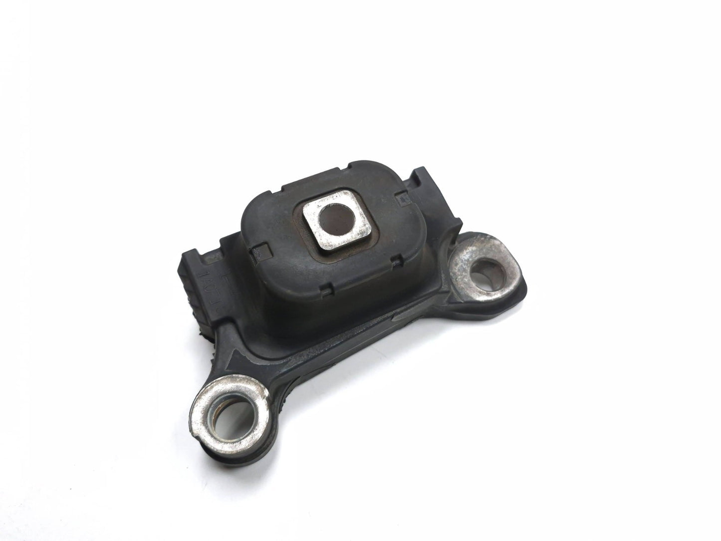 2011 Nissan Juke Transmission Mount OEM