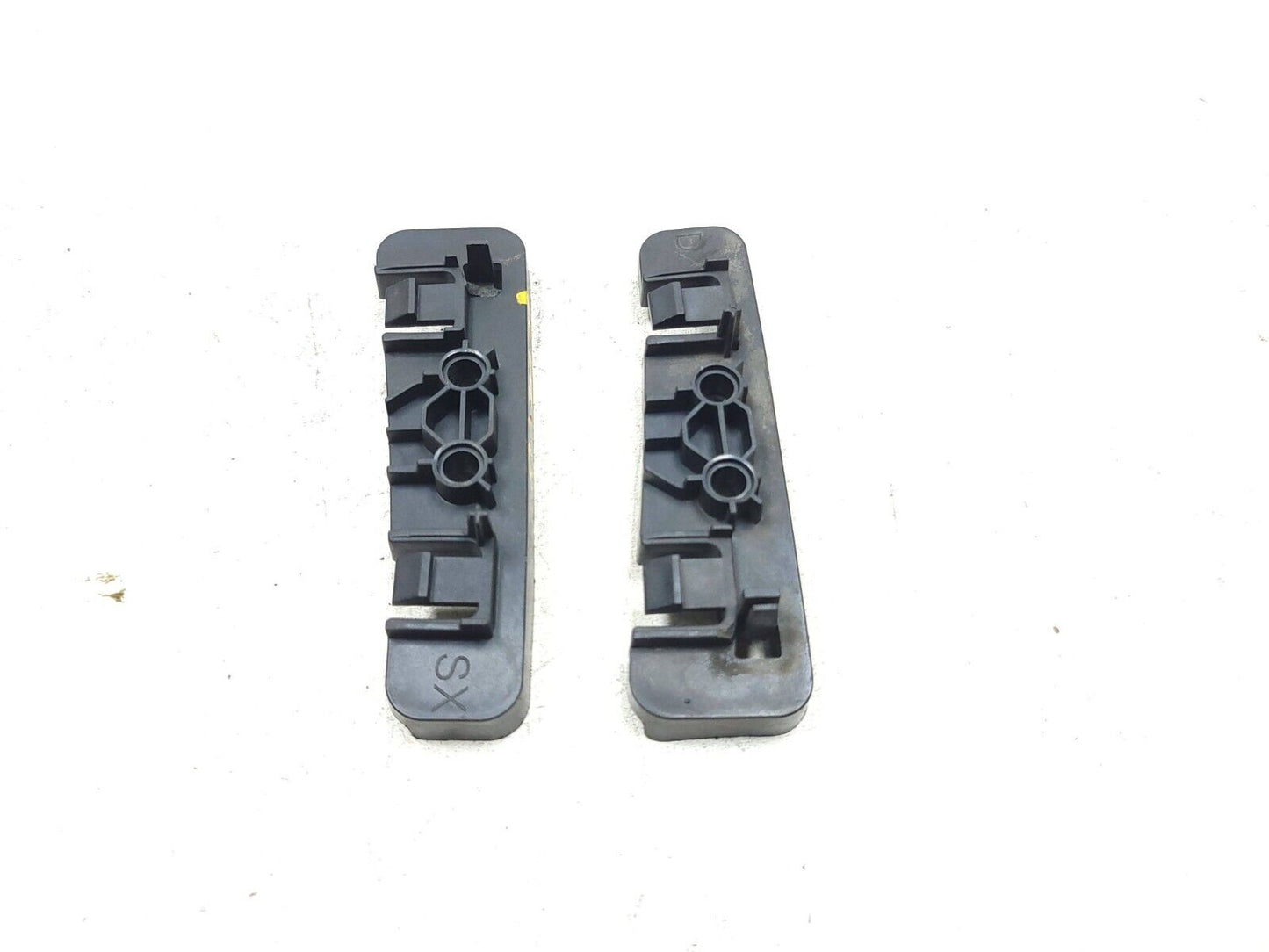 17-23 Alfa Romeo Stelvio Front Fender Panel Mount Bracket Holder Left Right OEM