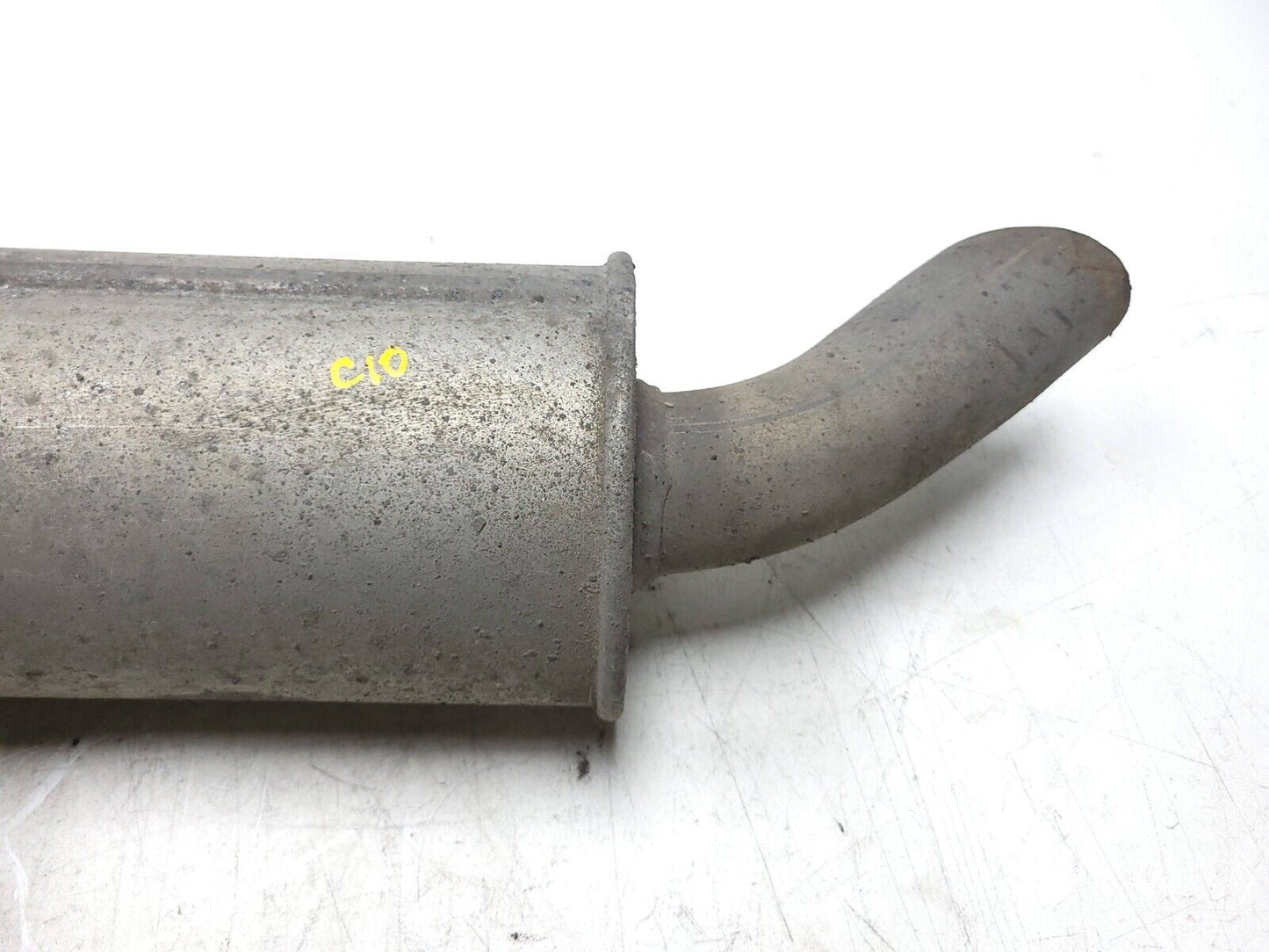 10-14 Chevrolet Suburban Rear Exhaust Muffler 5.3l OEM