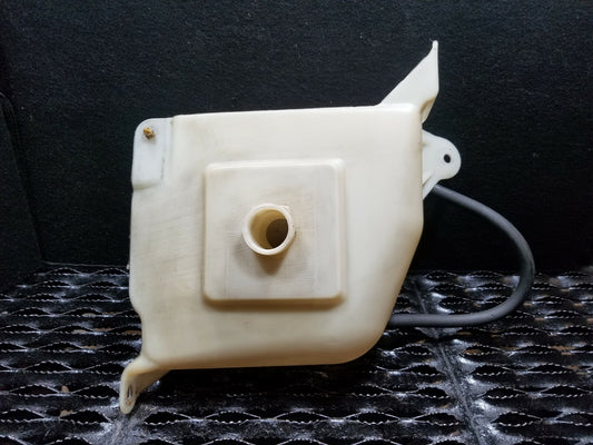 06 07 08 09 10 Jeep Grand Cherokee 5.7l Engine Coolant Recovery Tank OEM
