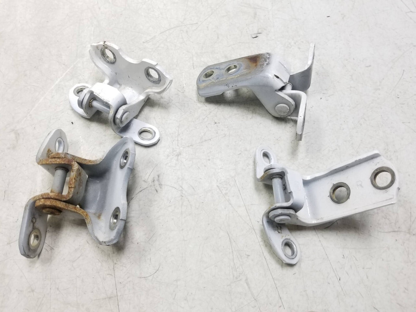 2009 Scion Xb Door Hinge Front & Rear Passenger Side Right Set OEM