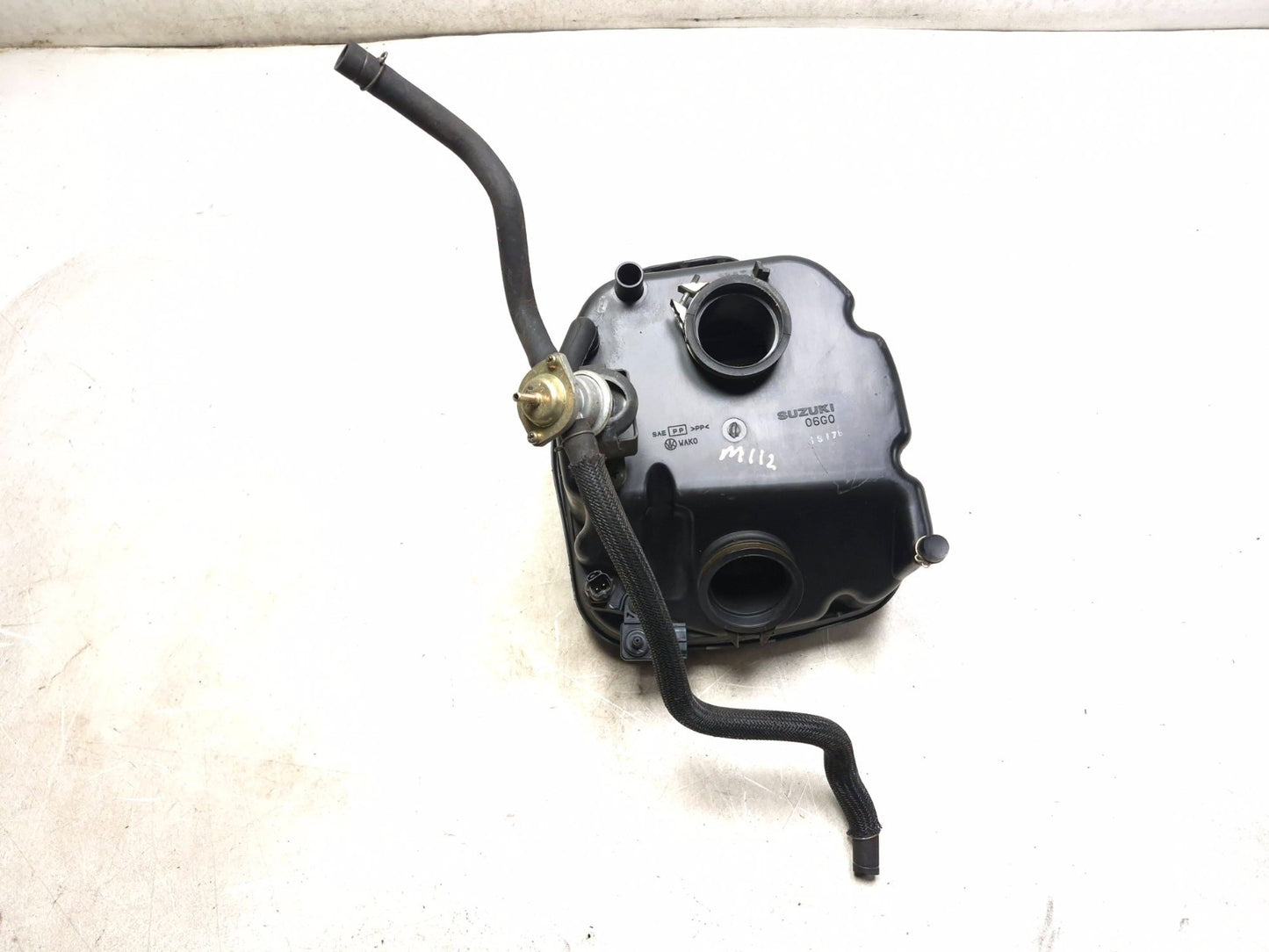 2002 Suzuki V-strom 1000 Dl1000 Air Box Cleaner Filter Housing OEM