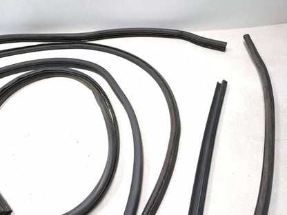 2013 Ford Transit Connect Front Door Weatherstrip Seal Left & Right OEM