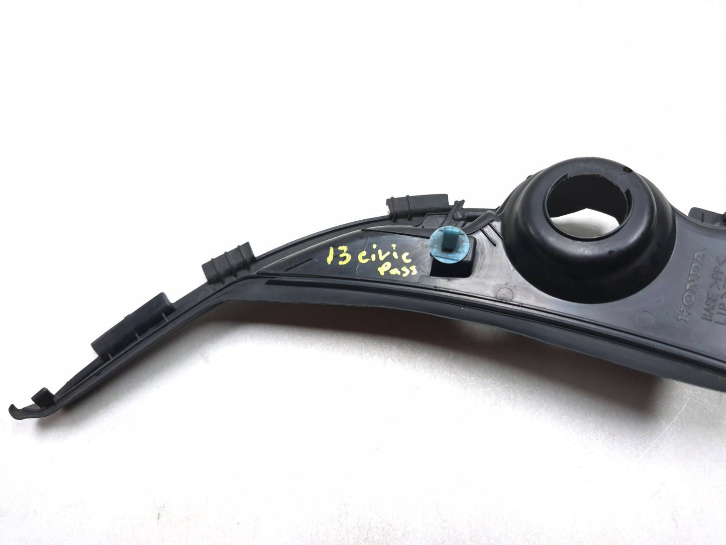 2013 Honda Civic Lx Windshield Cower Molding OEM