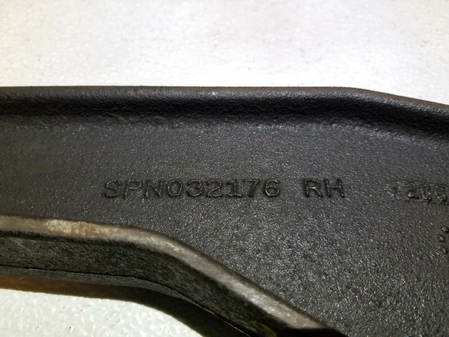 2010 Chrysler Sebring Front Lower Control Arm 2pcs OEM