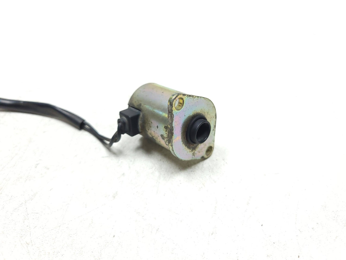 2006 - 2009 Suzuki Boulevard C50 Vl800 Air Valve Solenoid  OEM