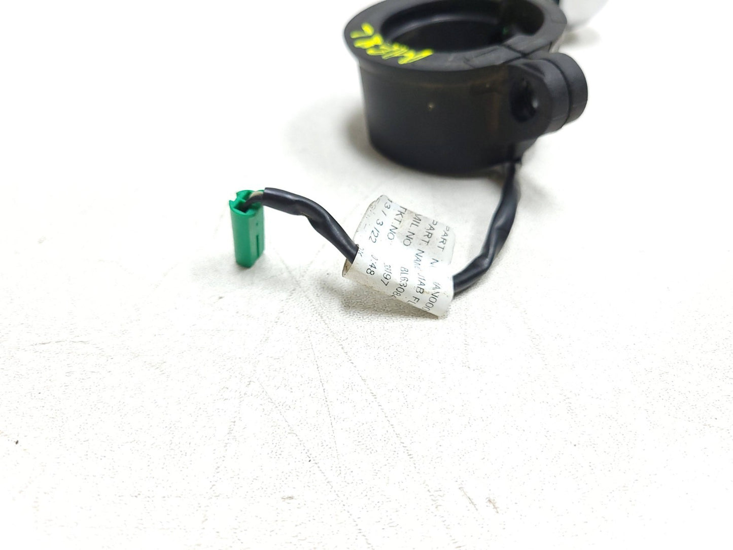 2022 - 2024 Royal Enfield Classic 350 Front Turn Signal Left OEM