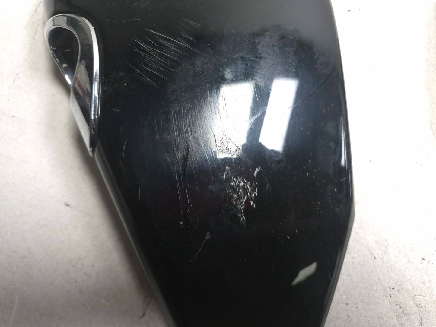 2006 Harley-davidson Sportster Xl883 Right Side Oil Tank Cover OEM