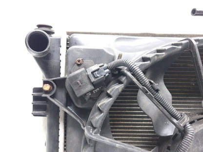 2014 Hyundai Elantra Gt A/c Condenser W/ Cooling Fan Assy OEM