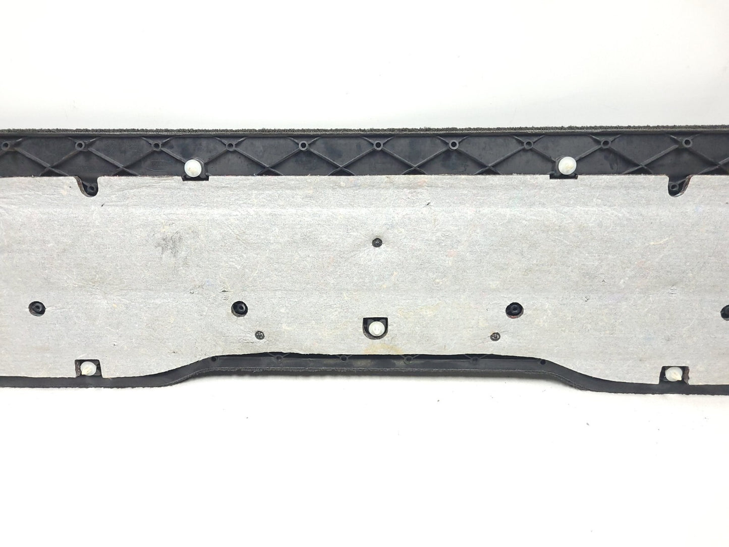 2007 Range Rover Trunk Lower Tailgate Trim Cover 2 Pcs OEM