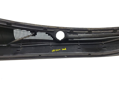 09 - 14 Hyundai Genesis Windshield Wiper Cowl Grille Panel 86150-3m000 OEM Sedan