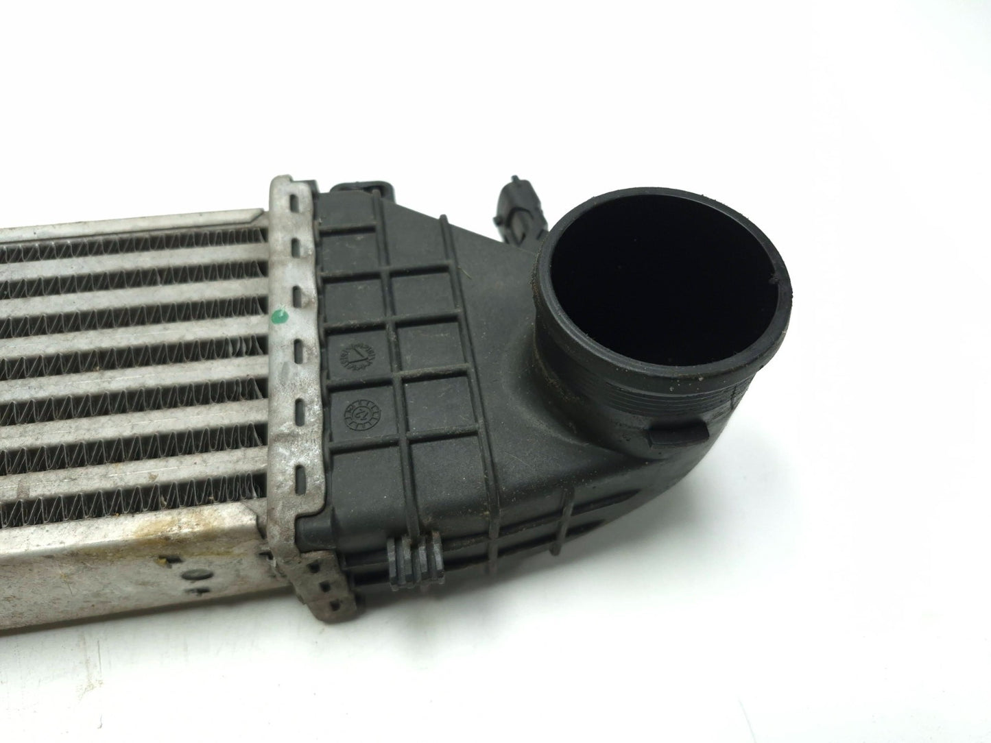 2012 Volvo C30 2.5l Turbo Intercooler OEM