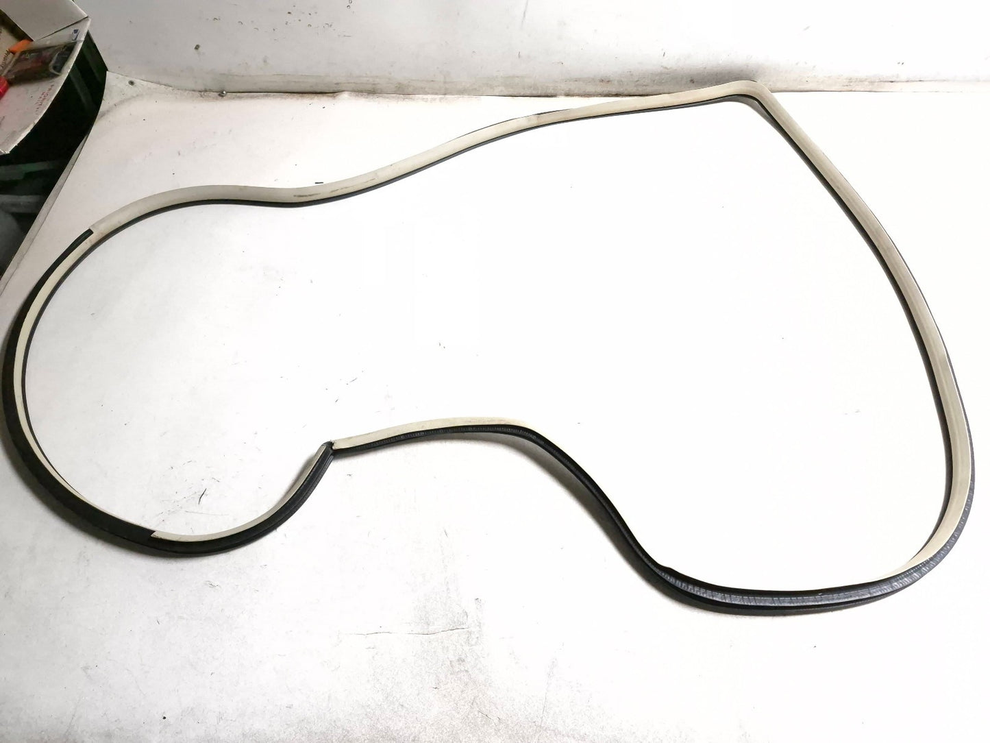 2010 Nissan Maxima Front Left Door Weatherstrip Seal OEM