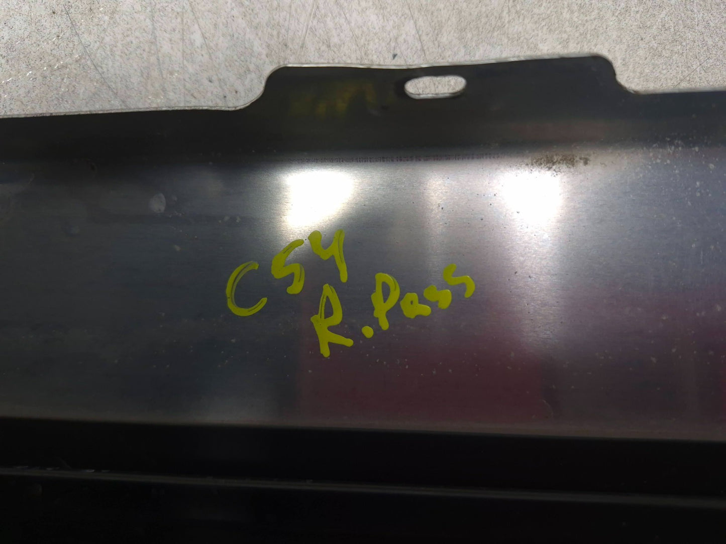 2008 Lincoln Navigator Rear Door Pillar Molding Trim Left & Right OEM