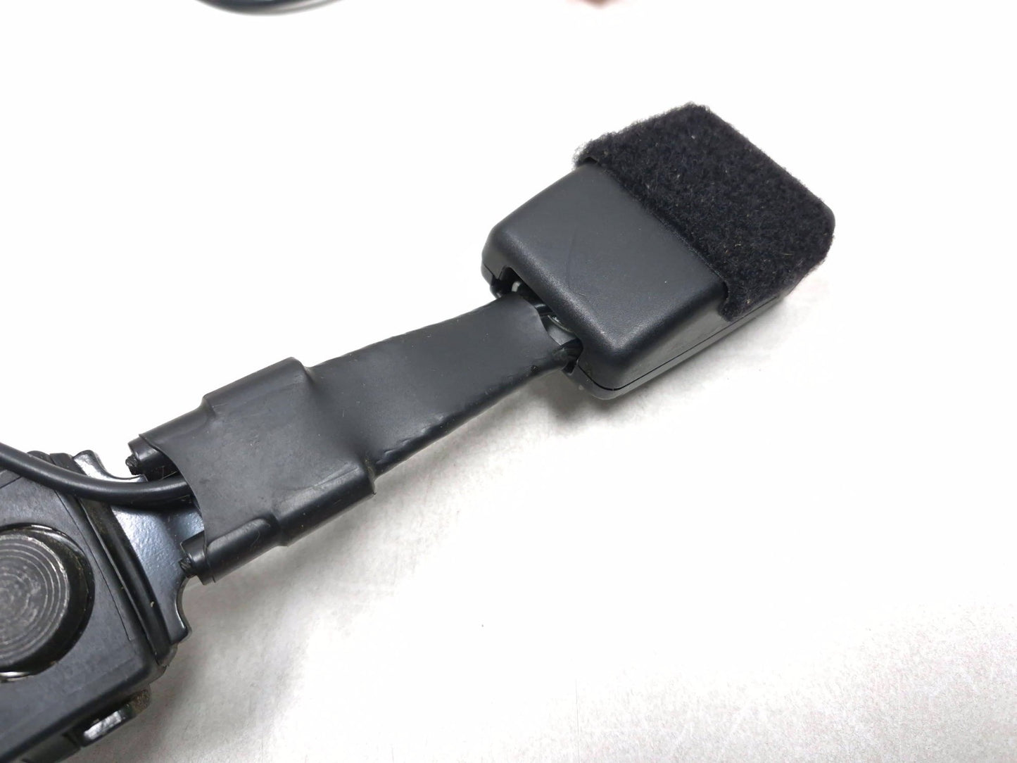 2017 Jaguar Xe Front Right Passenger Seat Belt Buckle Latch OEM