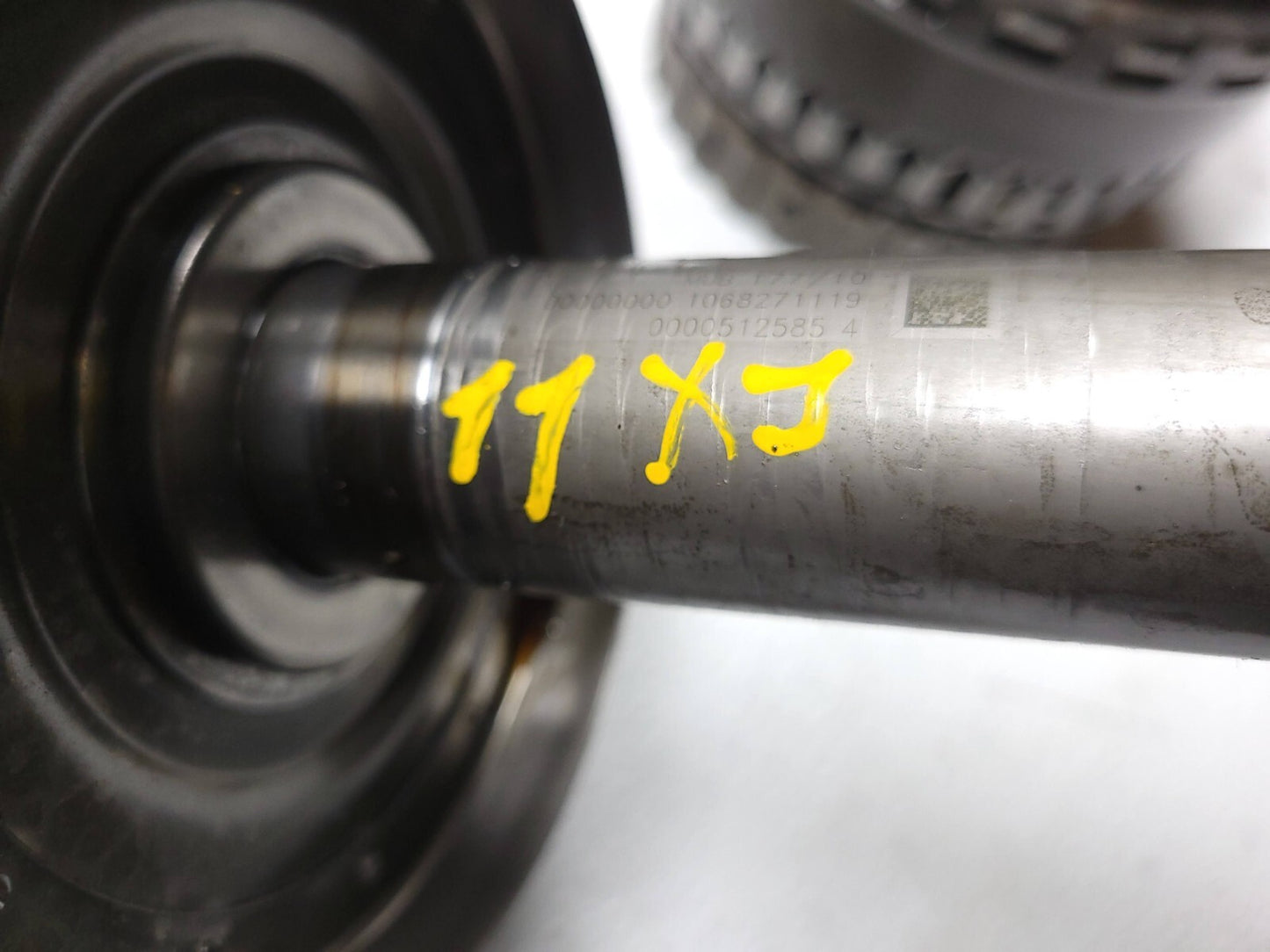 2011 Jaguar XJ Automatic Transmission Drum Shaft W/ Central Support Clutch OEM