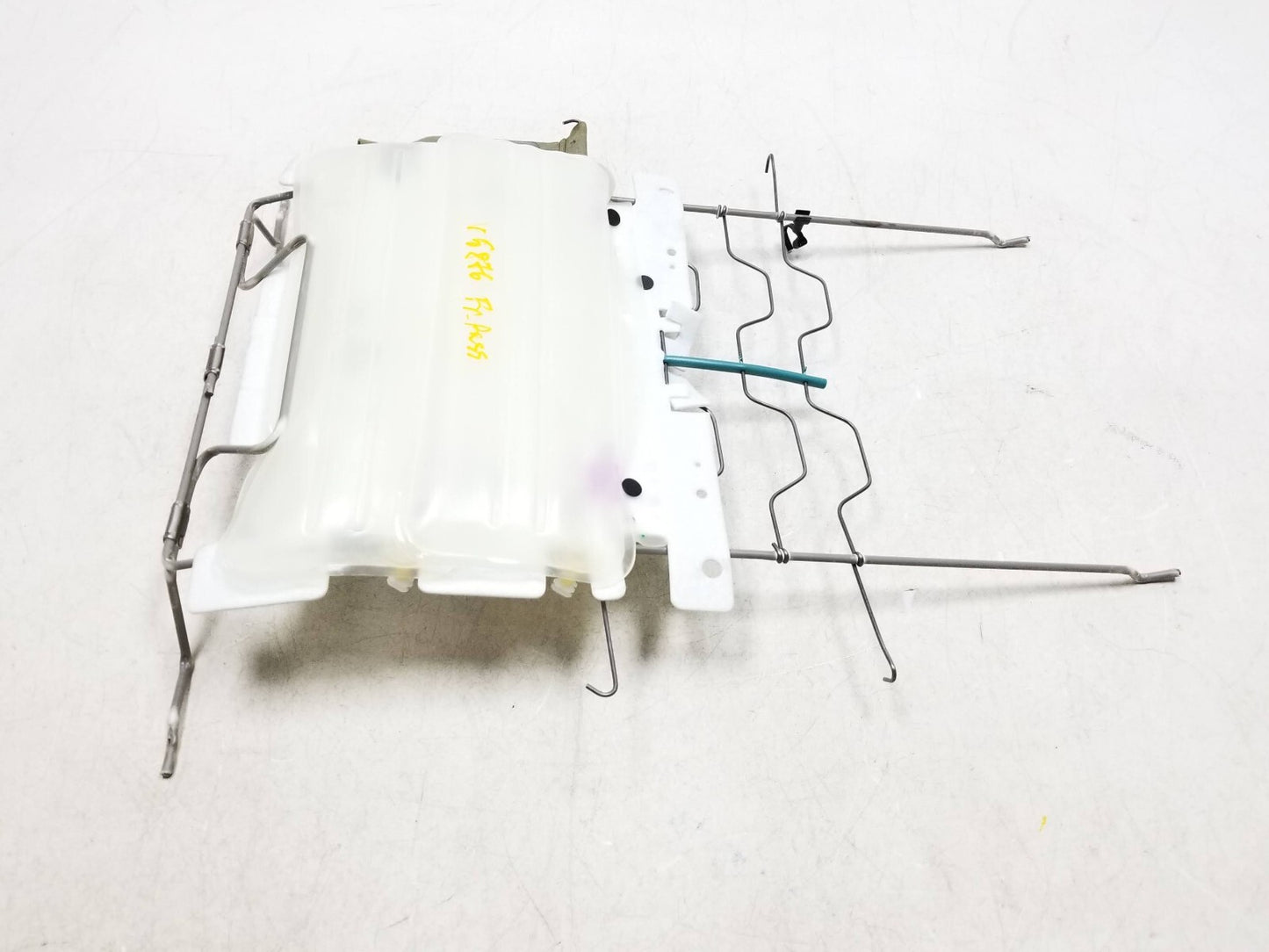 10-16 Mercedes W212 E350 Front Upper Seat Cushion Bladder Bolster Passenger OEM