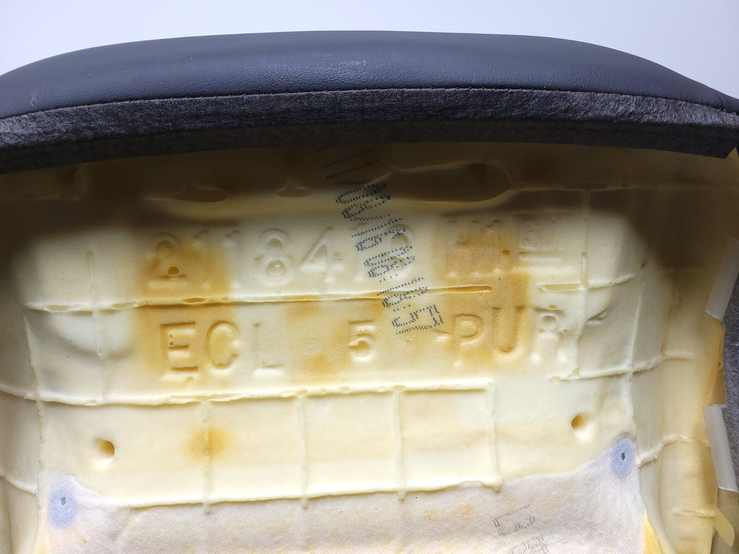 2013 - 2018 Cadillac Ats Front Right Passenger Seat Cushion Bottom Lower OEM