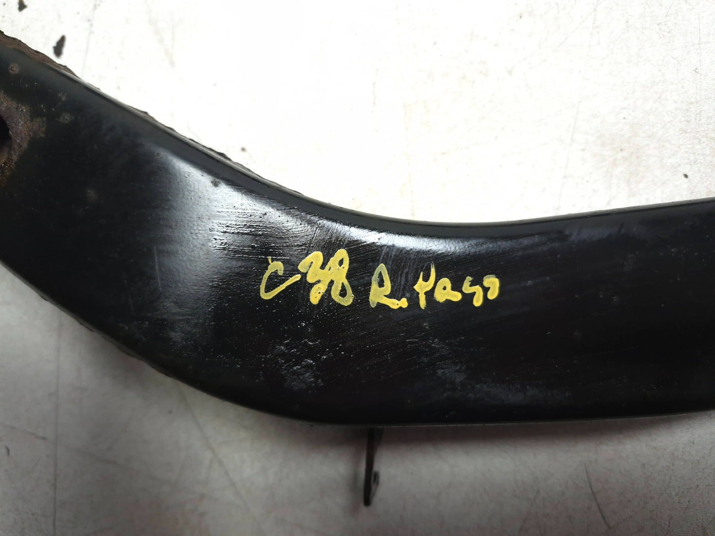 2015 Nissan Juke Rear Lower Control Arm Left & Right W/ Upper Control Arm OEM