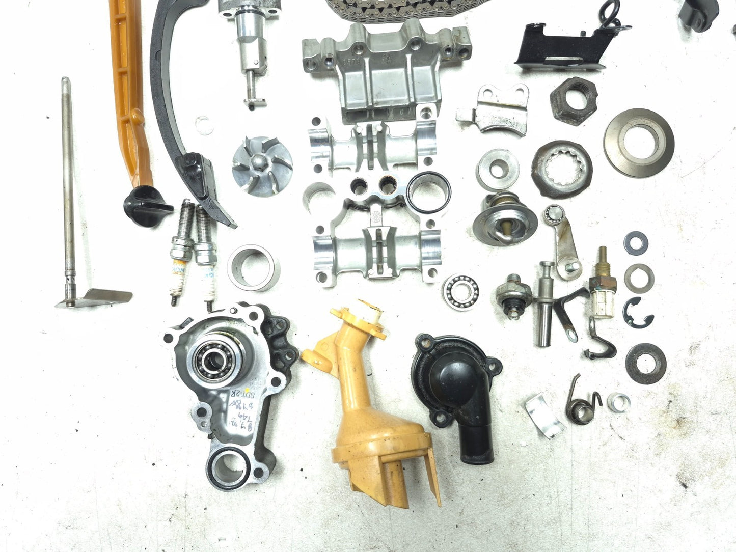 2023 Kawasaki Ninja 400 Ex400 Engine Motor Misc Bolt & Hardware Set OEM