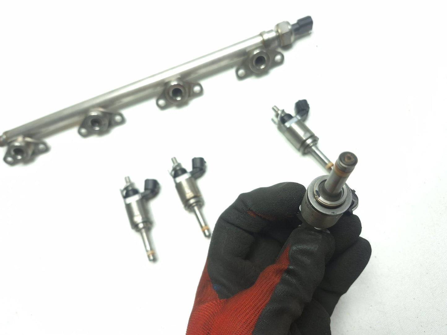 2017 Acura TLX Fuel Rail & Injectors 2.4l OEM