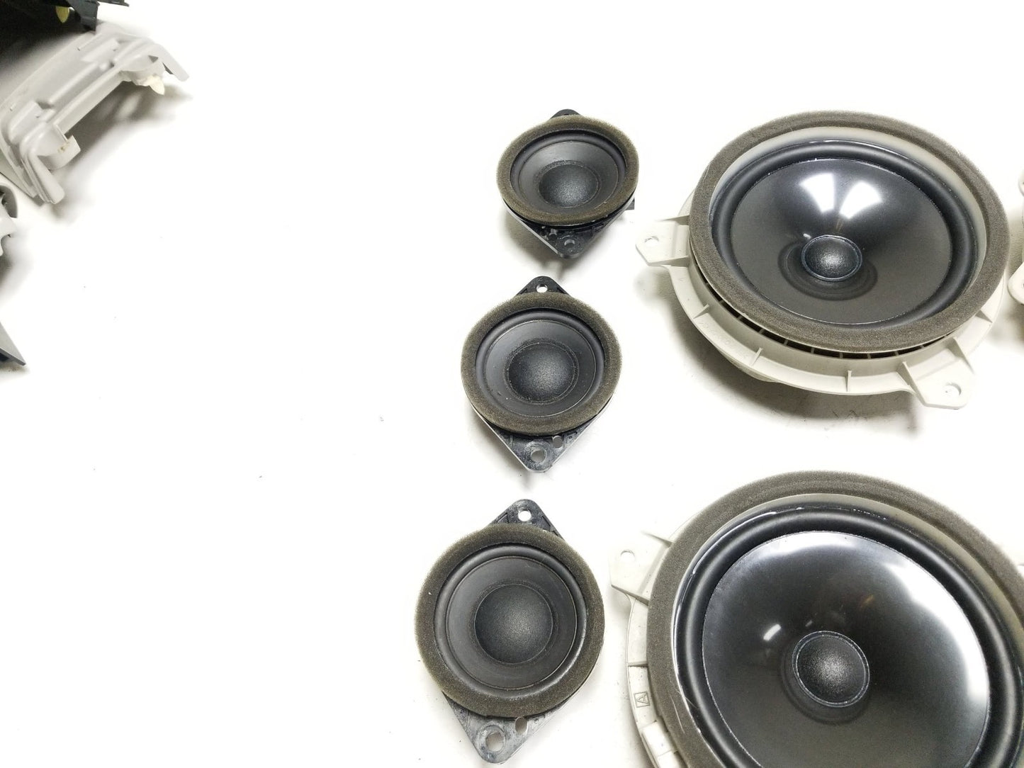 11-17 Lexus CT200h Dash & Door Speaker 7pcs Oem✅