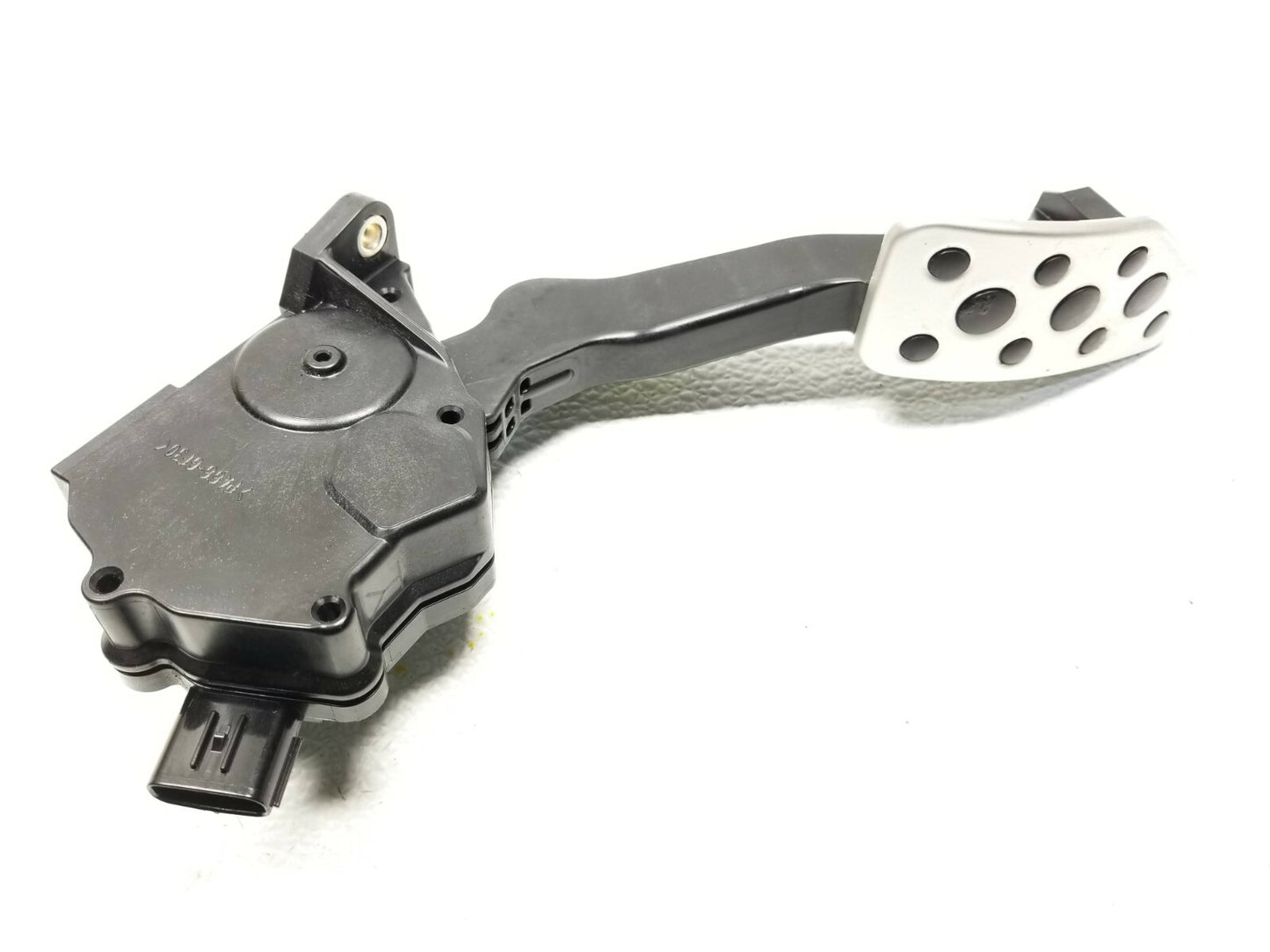 2017 Subaru Impreza Sport Accelerator Pedal OEM