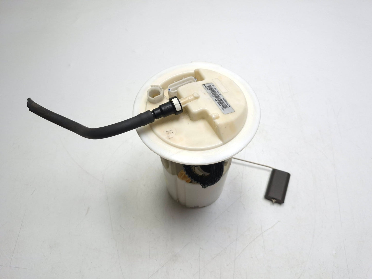 2012 Volvo C30 Fuel Pump 6n51-9h307-bc OEM